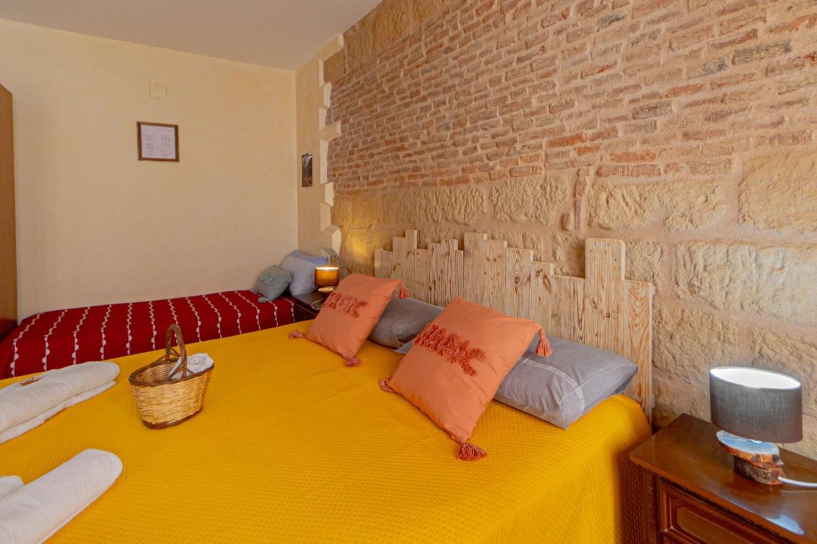 Casa "A Chiazzetta" Hotel Castelbuono  Eksteriør billede